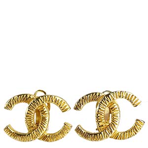 シャネル CCロゴ ゴールドメッキ ゴールド イヤリング