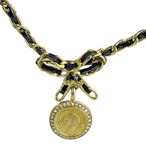 シャネル ラインストーン コイン リボン ゴールド チョーカー ネックレス