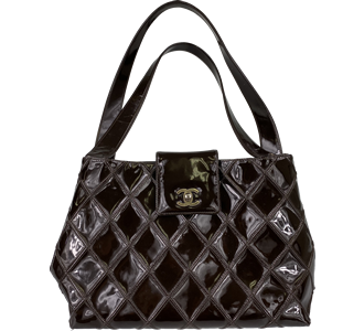 マトラッセ パテント レザー ブラック ショルダーバッグ