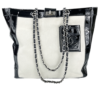 2.55 ハラコ エナメル レザー ブラック トートバッグ